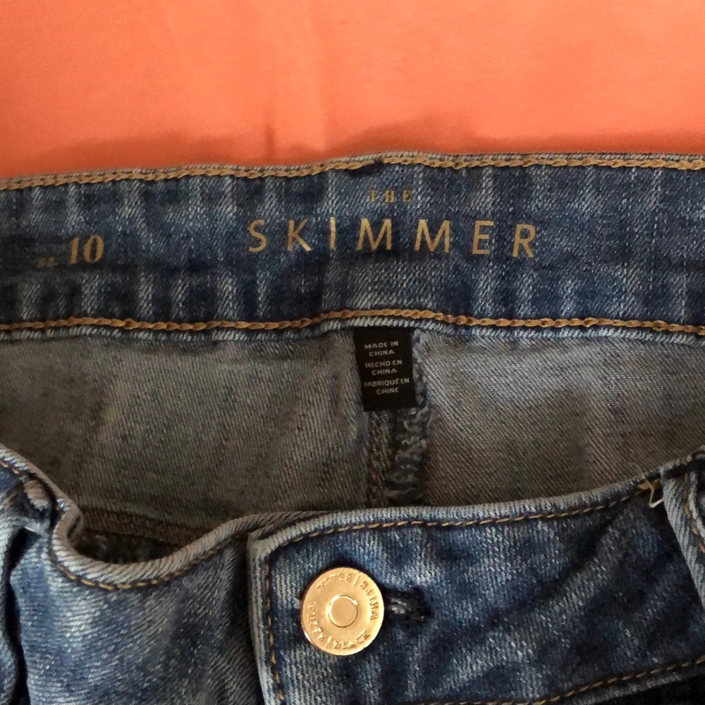 White House black market skimmer jeans